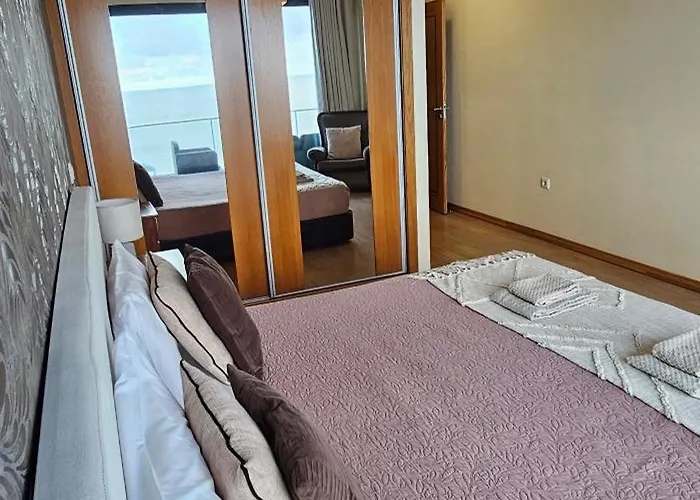 Ocean Breeze דירה